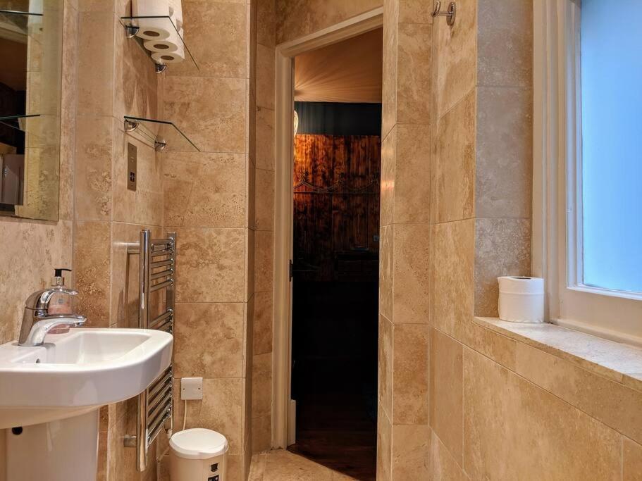 Boutique City Centre Flat By City Superhost Manchester Buitenkant foto