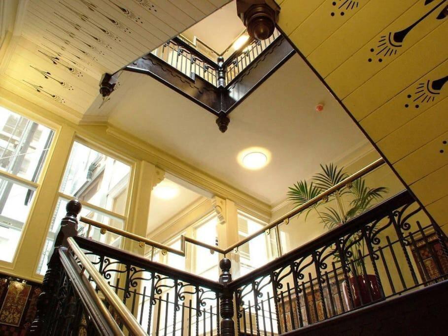 Boutique City Centre Flat By City Superhost Manchester Buitenkant foto